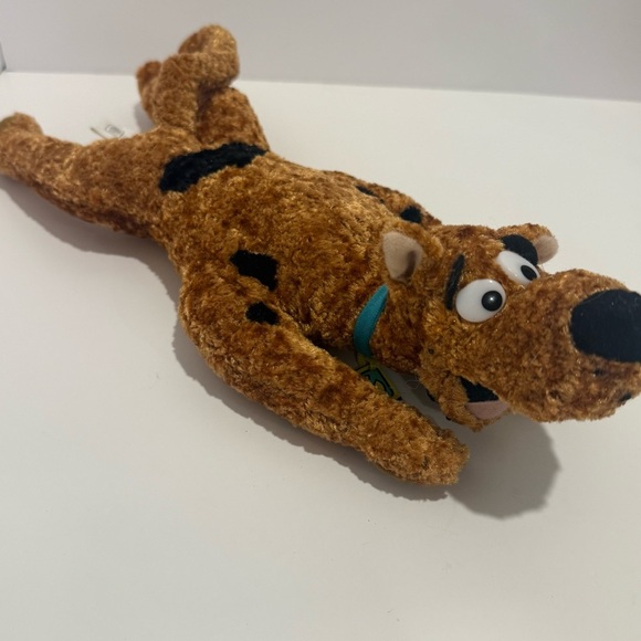 Warner Bros Hanna-Barbera Scooby Doo Dog Plush Soft Toy Animal Figure - Picture 1 of 9